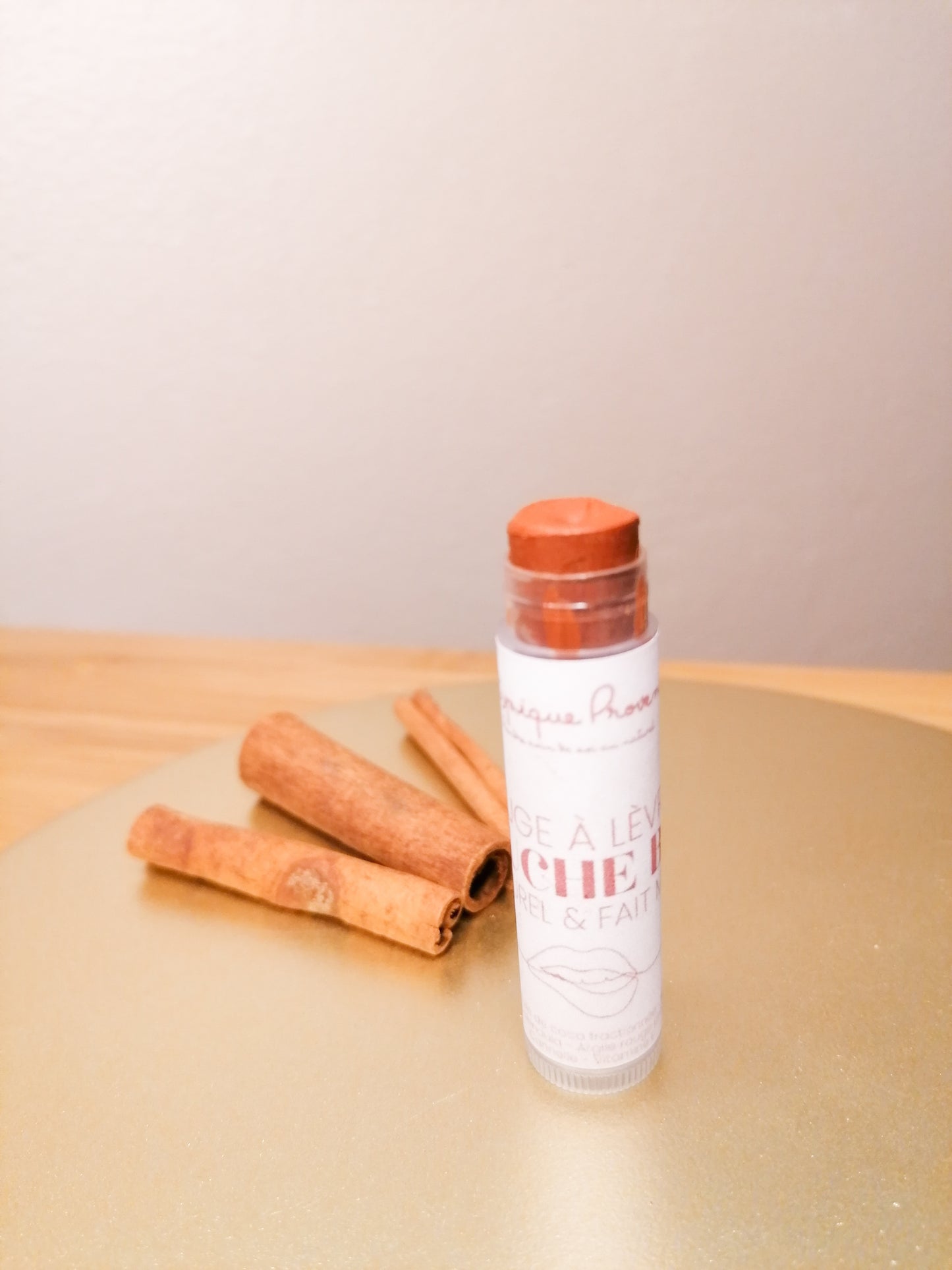 Rouge à lèvres "Bouche Bee" - Atypique Provence