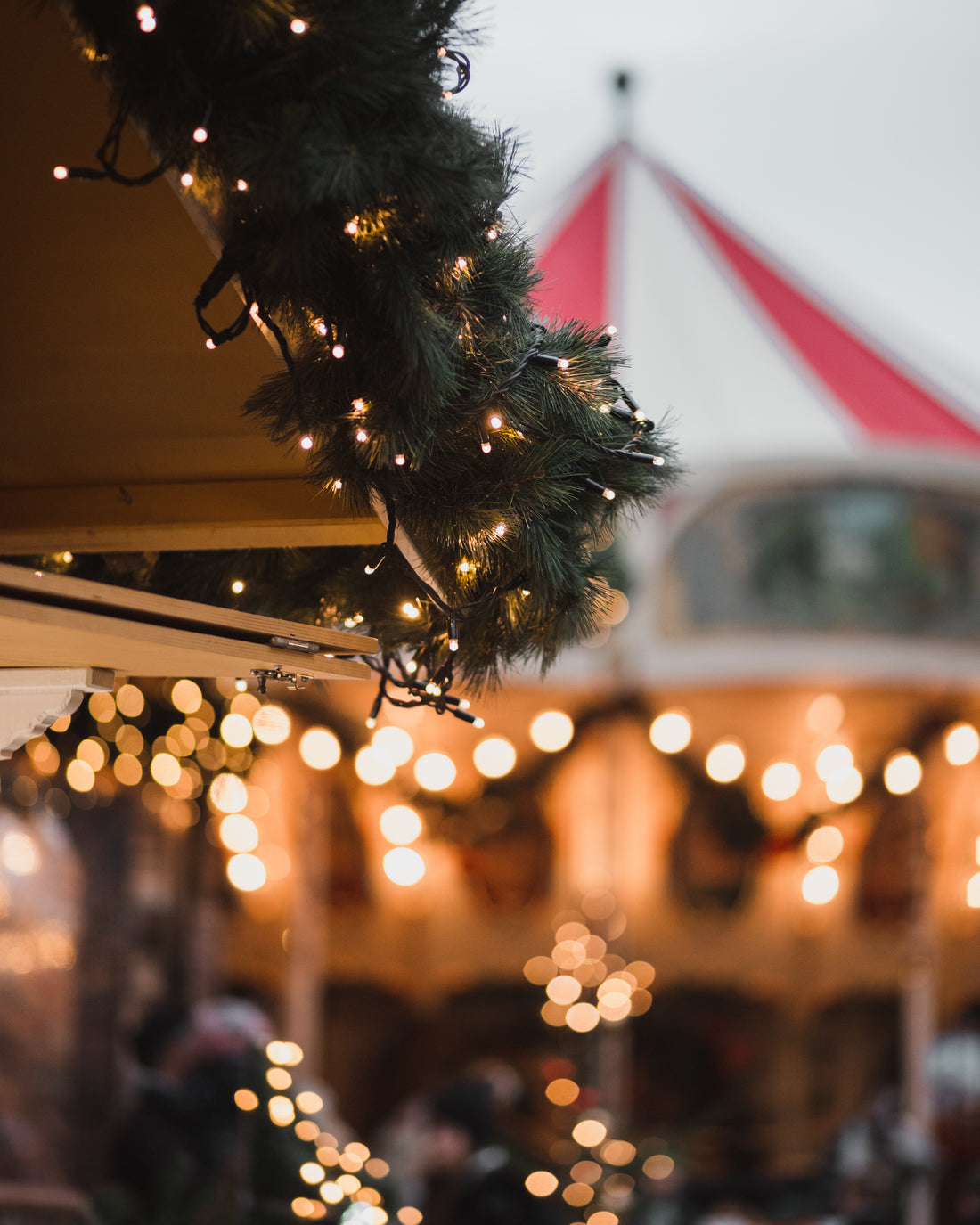 3 Raisons Captivantes de Visiter les Marchés de Noël cette Saison